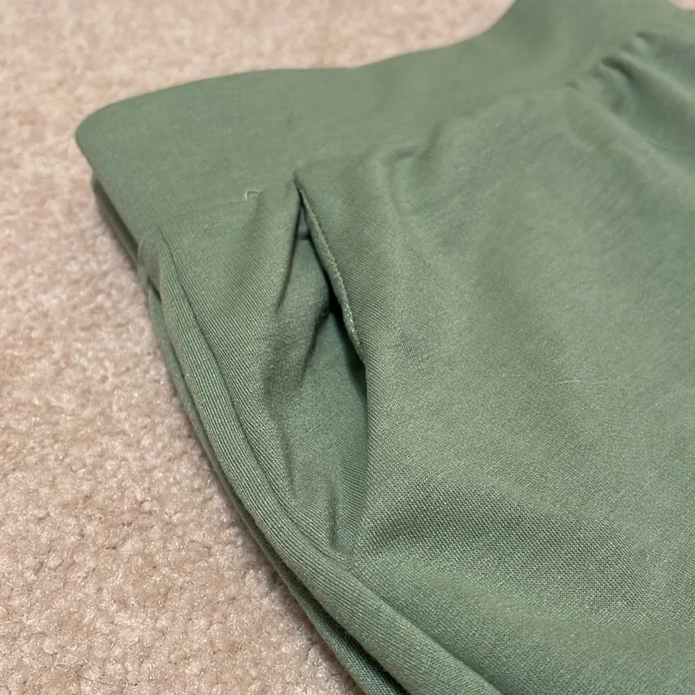 Green Joggers - Picture 2 of 6